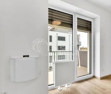 Pronájem bytu 1+kk, Za černým mostem, 35 m - Photo 6