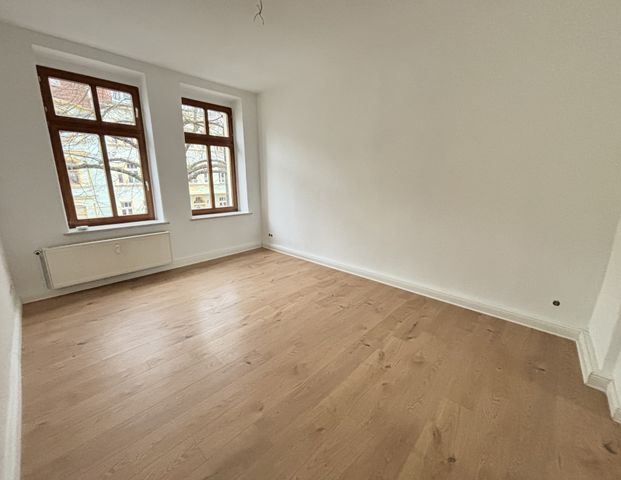 Helle 2-Raum-Wohnung mit großem Balkon in Stadtfeld Ost - Foto 1