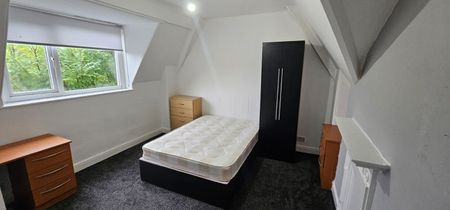 6 Bed - 5 Regents Park Terrace, Hyde Park, Leeds - LS6 2AX - Student - Photo 2