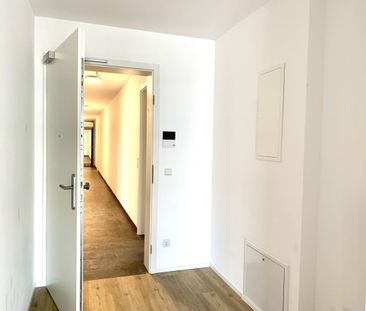 FÜ: Urban & attraktiv, 2-Zi-Wohnung mit großem Balkon, 2.OG, inkl. ... - Photo 2