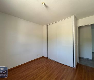 Location Appartement 3 pièces 66m² PENNE D AGENAIS 47140 - Photo 2