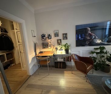 Ploggatan, Stockholm - Photo 1