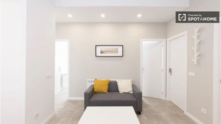 madrid, Community of Madrid 28024 - Photo 4