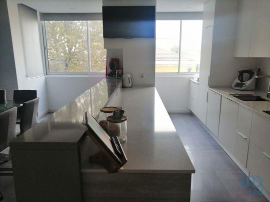 Luxury Apartment for rent in Lisbon, Portugal - Photo 1