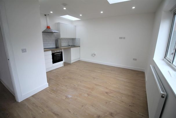 1 bedroom detached bungalow to rent - Photo 1