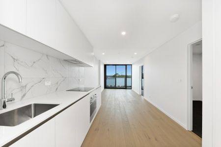 Brand New Living at "The Shard" - Modern Style and Ultimate Convenience - Photo 5