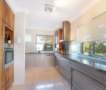 LOCATION, LOCATION, LOCATION!!! - Photo 3