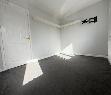 2 bedroom house to rent - Photo 1