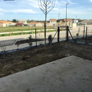 Location Appartement 2 pièces 45m² MIGNALOUX BEAUVOIR 86550 - Photo 2