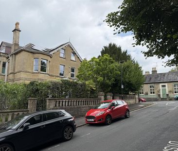 St. Lukes Road, Bath - Photo 1