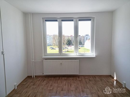 Pronájem bytu 1+1 38 m2 - Fotografie 1