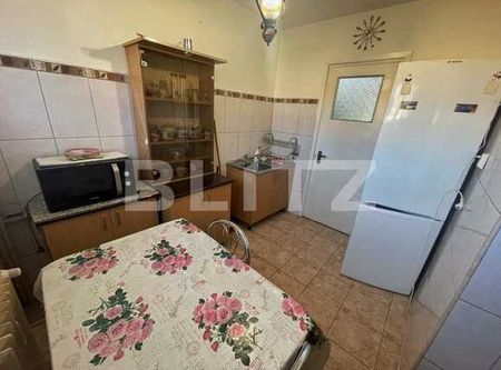 Apartament de 3 camere situat in Brazda lui Novac - Fotografie 5