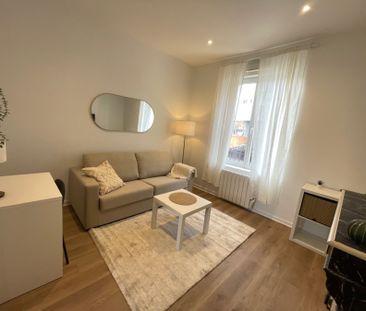 Location Appartement 1 pièce 23m² - Photo 3