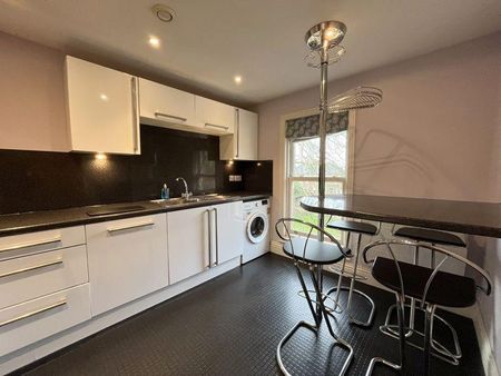 2 bedroom apartment to rent - Photo 5