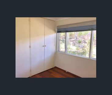 Spacious, Bright and Convenient Apartment! - Photo 3