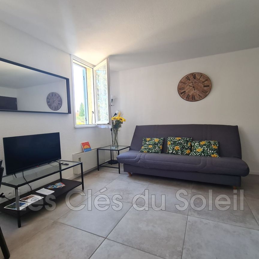 Location Appartement 1 pièce 22m² BANDOL 83150 - Photo 1