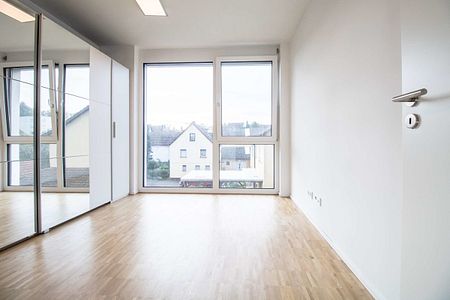 Traumhafte 3,5-Zimmer Wohnung mit großzügiger Terrasse zu vermieten! - Foto 5