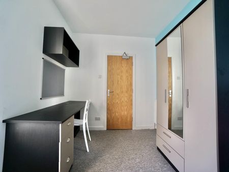 1 Edge Hill - Photo 5