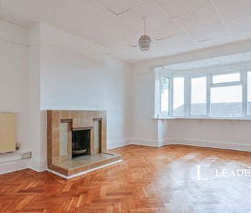 2 bedroom apartment to rent Ashley Road, Poole, Dorset, BH14 - Photo 2