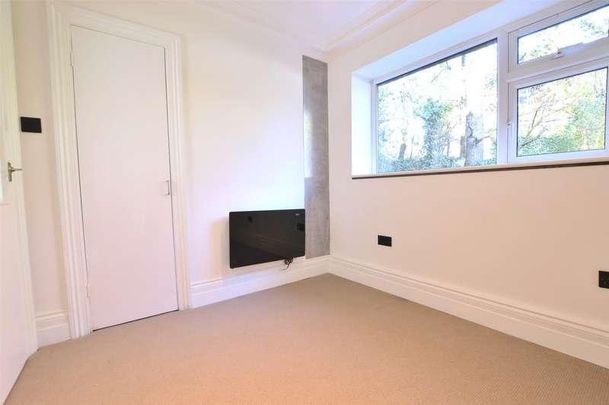 Oakfield Drive, Reigate, Surrey, RH2 - Photo 1