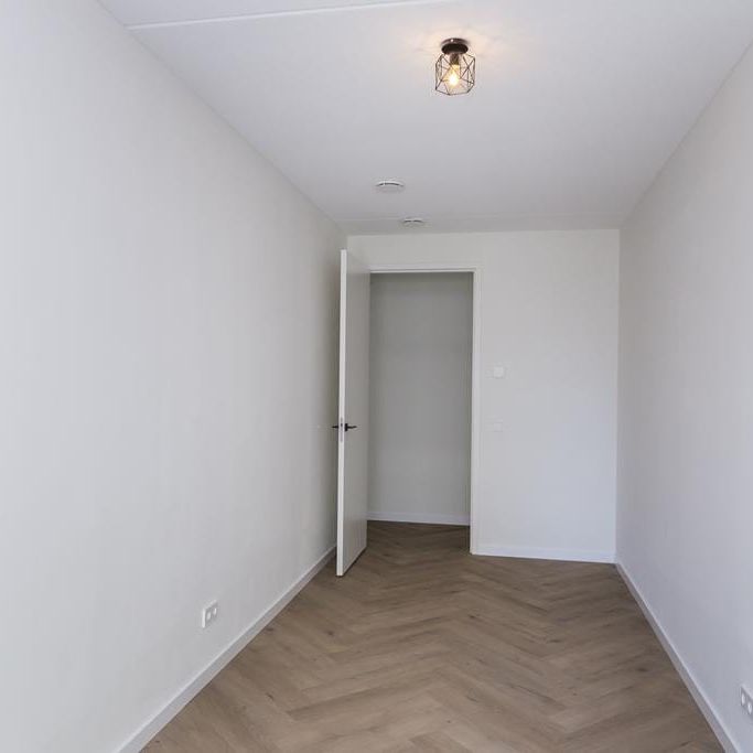 Appartement te huur: Deltapromenade 428 2554 GX Den Haag - Photo 1