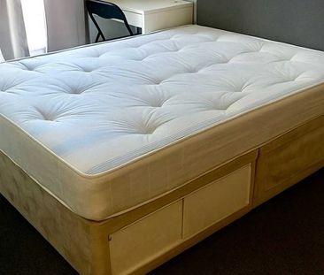 Room in a Shared House, Carisbrooke Road, B17 - Photo 6