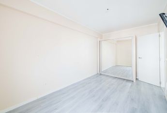 APARTAMENTO T4 EM ALFRAGIDE MOBILADO