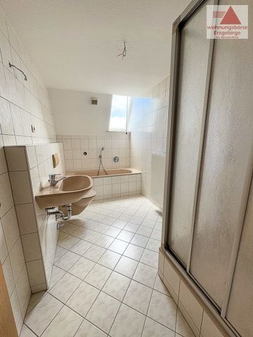 Großzügige 3-Raum-Wohnung in Grünhain zu vermieten - Photo 4