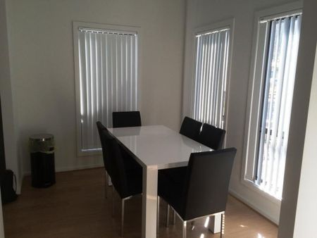 Modern 3-Bedroom Home in a Convenient Location - Photo 5