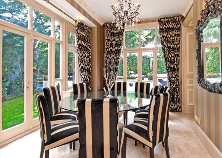 8 bedroom detached house to rent - Photo 5