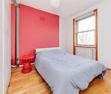 Chalk Farm Road, London, NW1 - Photo 5