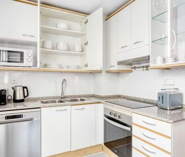 Carrer de Ramon Turró, Barcelona, Catalonia 08005 - Photo 1