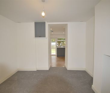 2 Bedroom Terraced To Let - Photo 1