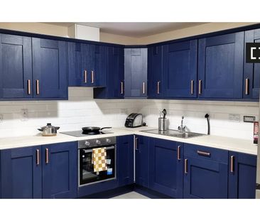 Bed for rent in 7-bedroom apartment in Phibsborough, Dublin - Photo 6