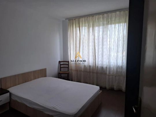 Apartament 2 camere in Ploiesti, zona Democratiei - Photo 1