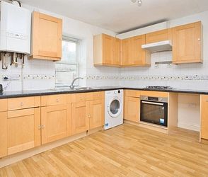98 High Street, Deal, CT14 6EE, Kent - Photo 2