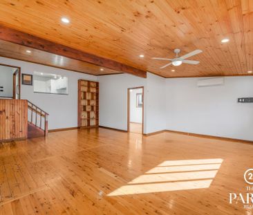 Spacious 4 Bedroom Family Home - Photo 3