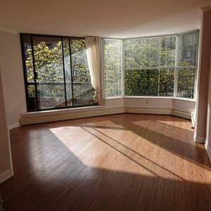 Bright 1 Bedroom Downtown Vancouver - Photo 2