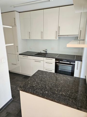 4.5 Zimmer, 90 m², 2. Stock - Photo 4