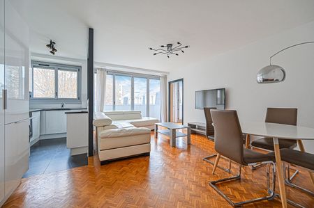 Location appartement 4 pièces, 80.00m², Paris 16 - Photo 4