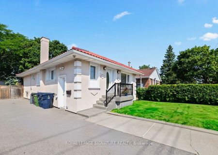 For Lease - 1528 Pharmacy Avenue Unit# Main, Toronto, Ontario - Photo 5