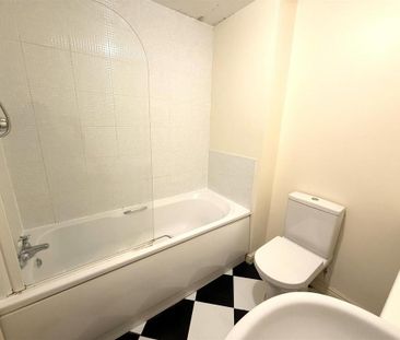 2 bedroom house to rent - Photo 2