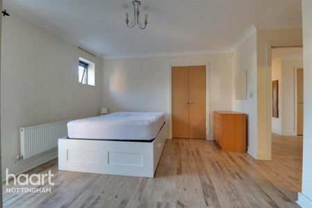 2 bedroom apartment to rent - Photo 3