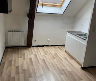 2 PIECES RUE DES CHAVANNES - Photo 2