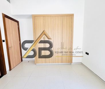 Luxury 5 Bedroom villa + Maids Room All amenities - Photo 6