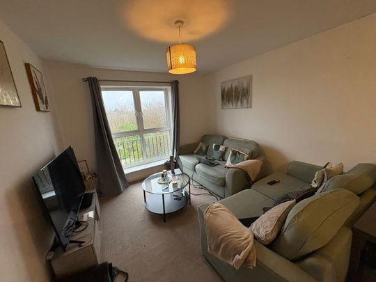 83 Frederick Drive, Peterborough - Photo 1