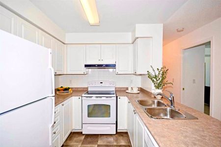 For Lease - 5508 Yonge Street Unit# 307, Toronto, Ontario - Photo 3