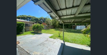 GOOD FAMILY HOME ON A GREAT BLOCK - Photo 4