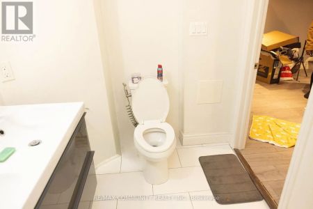 213 FENNAMORE TERRACE - Photo 2