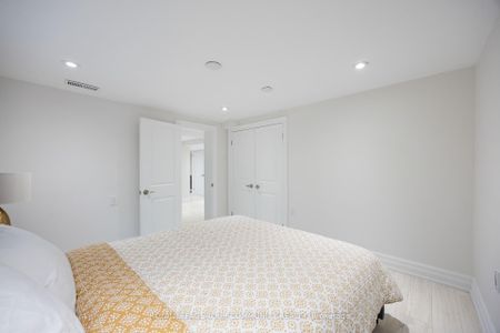 For Lease - 71 Centre Avenue Unit# Basement/Lower level, Toronto, Ontario - Photo 4